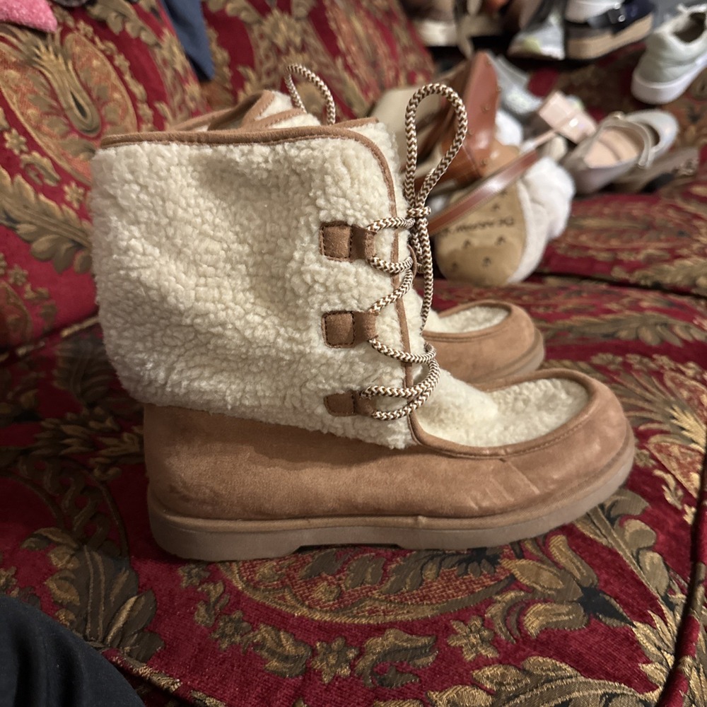 Portland Boot Company Women'S Faux Shearling Tall Boots, Size 8